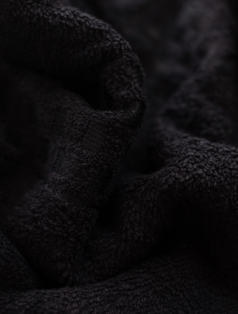 Froté osuška 70 × 140 cm ‒ Paolo čierna