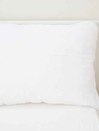 Mušelínová obliečka na vankúš 70 × 90 cm – Alexia bílé