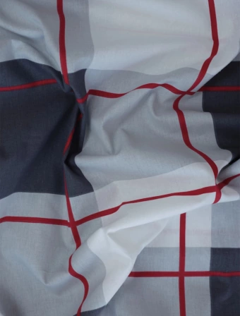 Francúzske bavlnené obliečky Renforcé – Kocky sivočervené