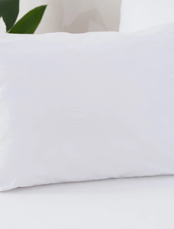 Bavlnená obliečka na vankúš Renforcé 50 × 70 cm – Jasmine biela