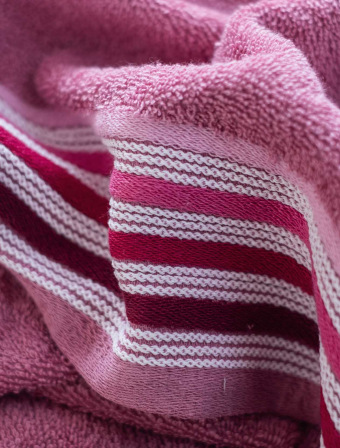 Froté uterák 50 × 100 cm ‒ Dario pudrový