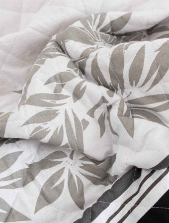 Prehoz na posteľ – Štepánka sivá 220 × 240 cm
