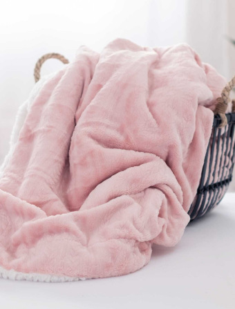 Luxusná baránková deka mikroplyš 200 × 220 cm – Amalia svetloružová