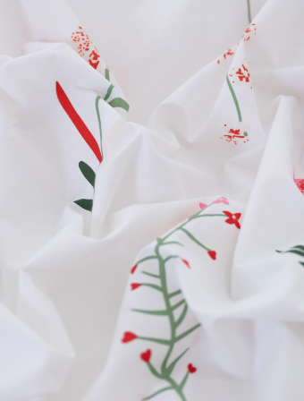 Bavlnená obliečka na vankúš Renforcé 70 × 90 cm – Vlčie maky bielé