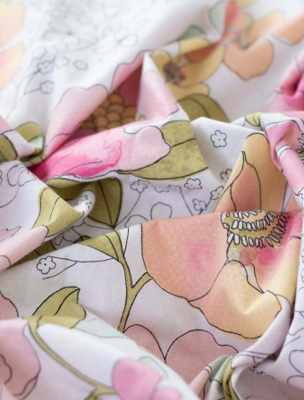 Bavlnená obliečka na vankúš Renforcé 70 × 90 cm – Kvetinky L02