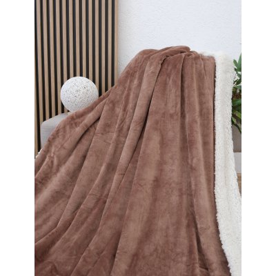 Fotografia produktu: MKLozkoviny.sk Baránková deka mikroplyš Exclusive 150 × 200 cm – Laura mocha mousse